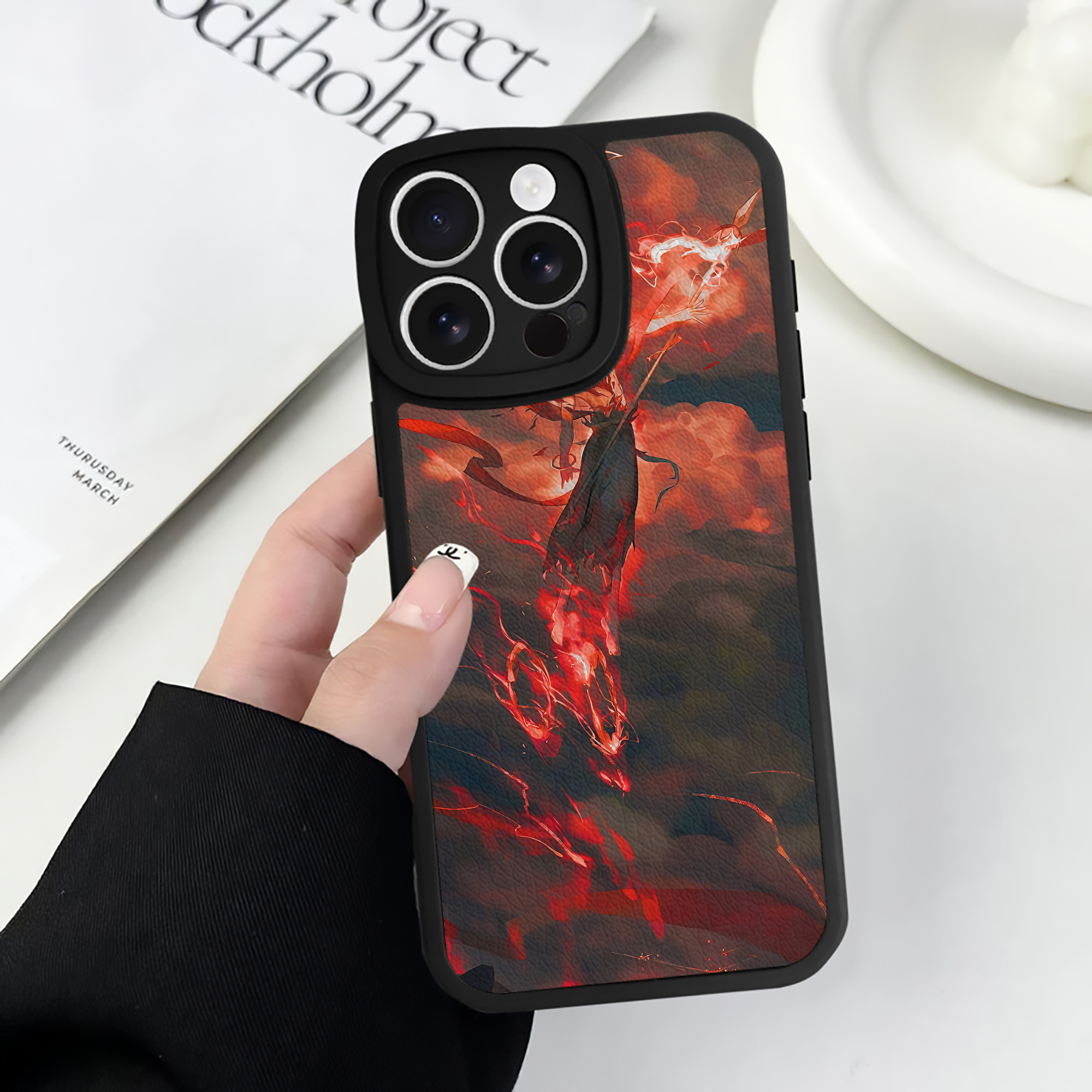 （画像用） Ne Zha 2 ナタ 魔童の大暴れ 【iPhone 16シリーズ対応】シリコンスマホケース（レザー調） 材質：シリコン
